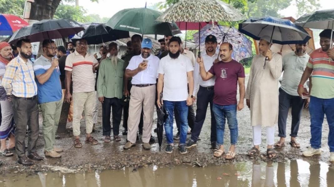 বেনাপোল স্থলবন্দরের জলাবদ্ধতার স্থায়ী সমাধান চাই : মামুন কবীর তরফদার