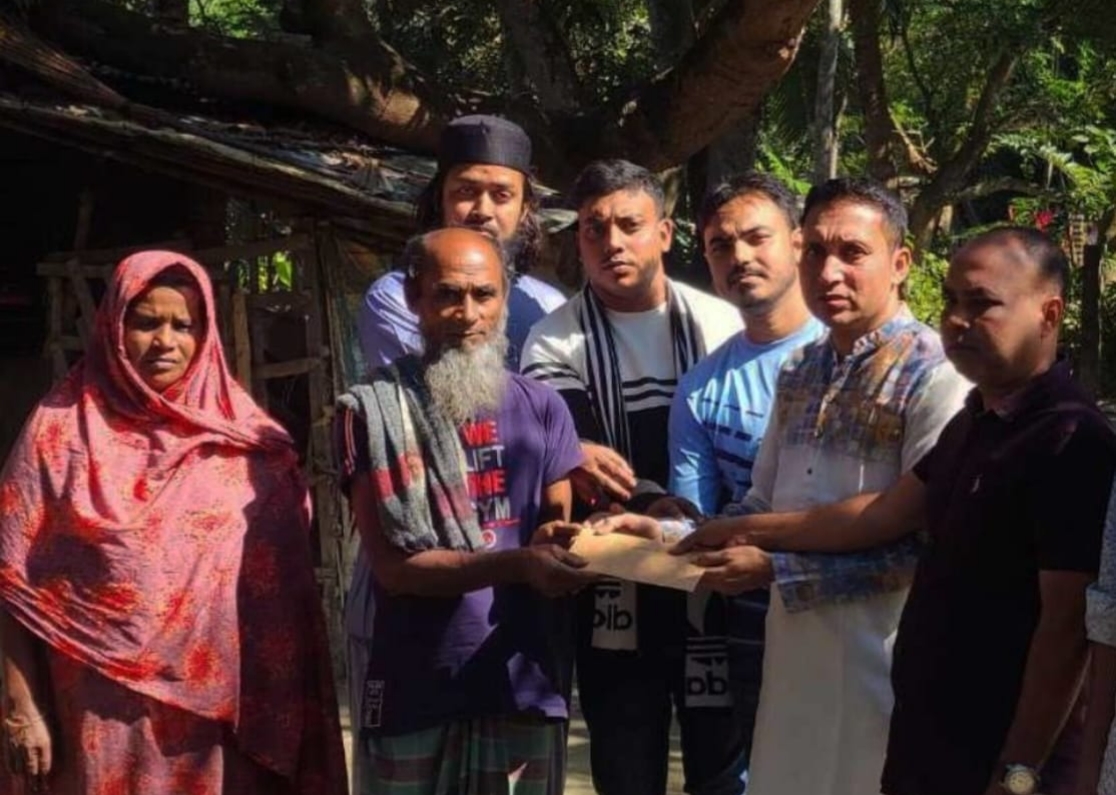 কিডনি ও আলসার আক্রান্ত শারমিনের পাশে মানবিক হাত বাড়ালো যশোরিয়ান ব্লাড ফাউন্ডেশন